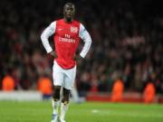 Sagna bất mãn, Arsenal xoa dịu bằng “quà”