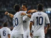 Real Madrid đang sống dựa vào Ronaldo và Higuain