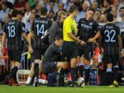 Ở Man City, không cầu thủ nào là "an toàn" hết!