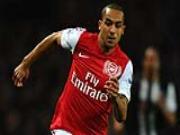 Tương lai của Theo Walcott ở Arsenal sẽ được định đoạt trước Giáng sinh