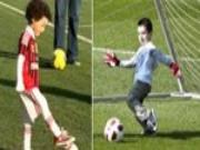 Van Persie vs Robinho: Con ai hơn ai?