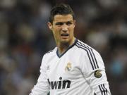 Roberto Carlos “đoán bệnh” của C.Ronaldo