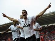 Southampton 2-3 Man Utd: Cú hattrick không tưởng và vỡ tim của Robin Van Persie