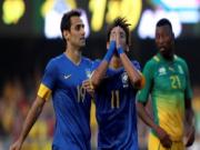 Dứt điểm tồi, Brazil chỉ thắng sát nút "quân xanh" Nam Phi