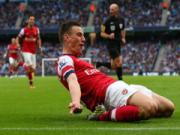 Wenger thay đổi cách nhìn về “siêu dự bị” Koscielny