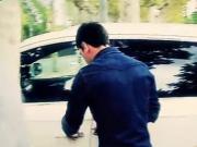 Lionel Messi lấy nhầm xe của đồng đội