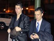 Jorge Mendes: Bóng đen đằng sau cuộc khủng hoảng Ronaldo