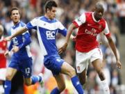 Abou Diaby cảm thấy nhớ Van Persie