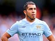 Carlos Tevez đối diện với án phạt tù: Chỉ vì... dốt tiếng Anh