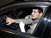 Casillas nghỉ dài hạn: "Chúa đã trừng phạt Mourinho"