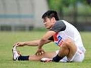 Văn Quyến học làm... “người lớn”