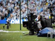 VTV: Cố mua bản quyền Ngoại hạng Anh là lãng phí