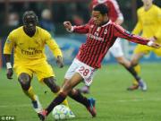 Emanuelson gia nhập Fulham