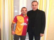 Bỏ qua MU và Liverpool, Sneijder sắp gia nhập Galatasaray