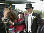 Sir Alex bỏ lỡ cuộc đua Grand National vì Man City