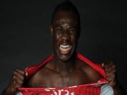 Sốc: Arsenal và Wenger bị "gà nhà" cáo buộc .... phân biệt chủng tộc