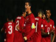 Dính chấn thương, Ronaldo có nguy cơ không được “tái ngộ” Ibra trong trận play-off