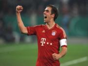 Lahm đá tiền vệ, đến Xavi cũng phải 'bái phục'