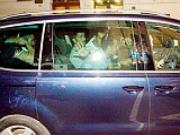 "Bay đêm"... chuyên nghiệp kiểu Barca