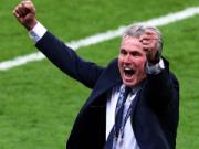 Benitez ủng hộ cựu HLV Bayern trong cuộc đua cá nhân