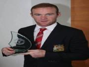 Rooney lần đầu tiên lên tiếng bênh vực David Moyes