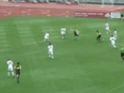 Siêu phẩm kinh điển của Henry vào lưới MU được tái hiện