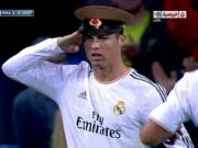 Phát sốt với kiểu chào xỏ xiên Blatter của CR7