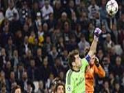 Casillas rầu rĩ dù được Ancelotti cho lên mây