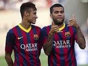 Alves "đề cử" Neymar thay thế Messi