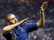 Pháp thất thế, Benzema từ chối làm... người hùng!