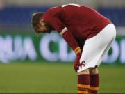 Lại hòa, Roma chính thức mất ngôi đầu