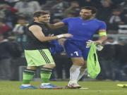 Truyền thông quốc tế ngả mũ thán phục trước màn trình diễn của Casillas