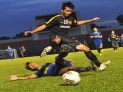 U23 Việt Nam thua bạc nhược tân binh V.League
