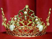 Beckham bất ngờ thanh lý vương miện tình yêu