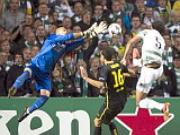 Valdes có xứng đáng là tượng đài của Barca?