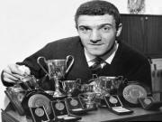 Huyền thoại của Man United qua đời