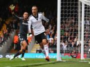 Messi:"Không thể để Berbatov tới Barcelona"