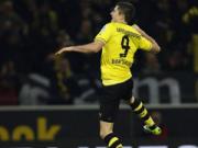 Lewandowski lập hat-trick giúp Dortmund vượt qua Bayern