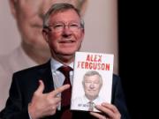Mắc quá nhiều lỗi, tự truyện của Sir Alex bị trả lại