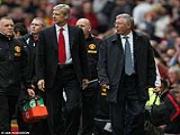 Wenger nhớ Sir Alex và Van Persie
