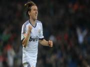 Pha cứu thua ngay trên vạch vôi của Modric