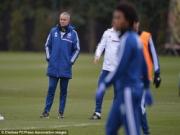 "Thánh" Mourinho phán: M.U sắp trở thành "cựu vương"