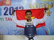 Huỳnh Châu tặng HC vàng SEA Games cho bạn mới qua đời