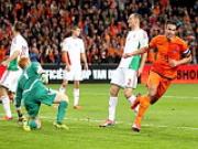 Không có bằng chứng về việc Robin van Persie tham gia đường dây cá độ