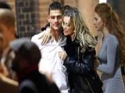 Hạnh phúc gia đình Crouch: Vững chãi trước sóng gió tin đồn