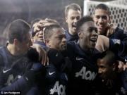 "Kịch sĩ" Ashley Young đưa Man Utd vào bán kết cúp Liên đoàn Anh