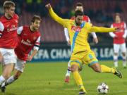 Pha bỏ lỡ không tưởng của Higuain