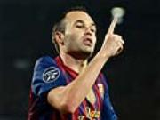 Andres Iniesta: Khi bóng Vàng phải giành giật Iniesta