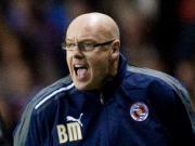 Chưa thi đấu, HLV trưởng Reading đã "sợ" Alex Ferguson