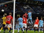 Premier League đổi lịch trận derby Manchester